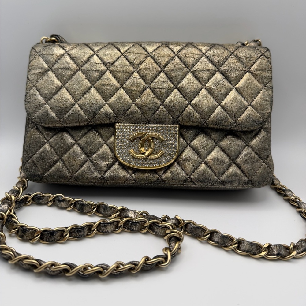 Rare CHANEL Iridescent Gold Black Small Flap Bag Quilted Crossbody Crystal CC - Picture 14 of 17